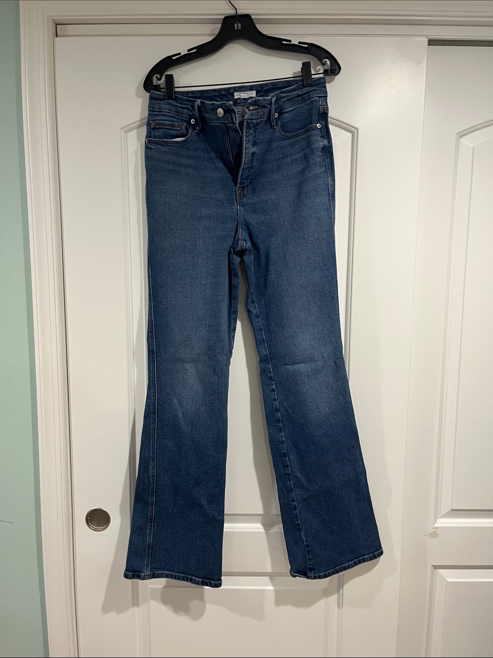Good American bootcut jeans